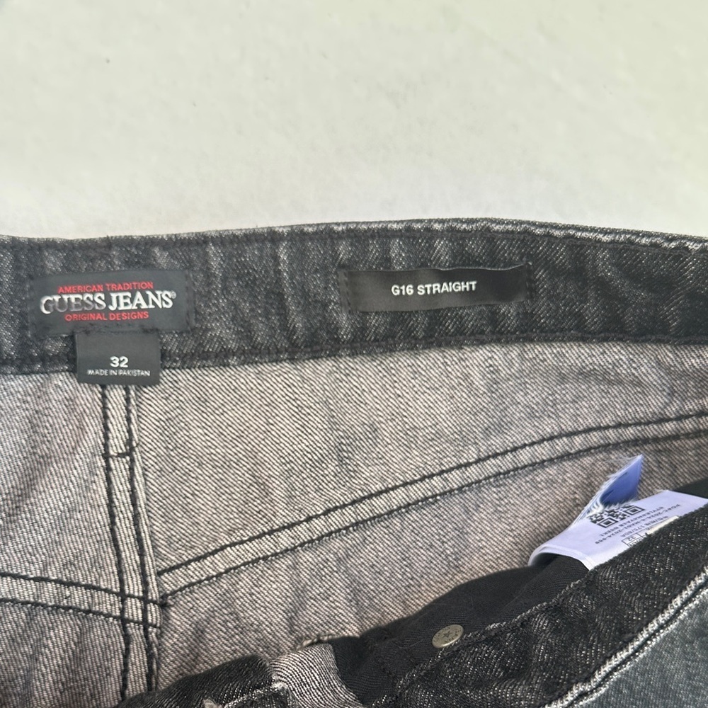 New Guess Black Straight Leg Men Jeans SZ 32 - Picture 9 of 11